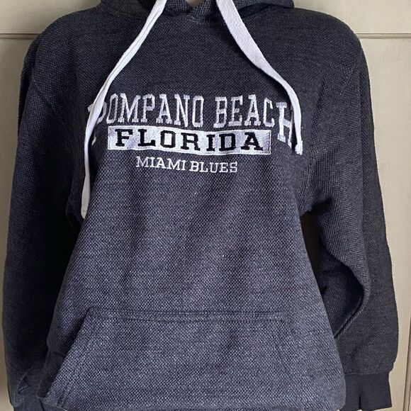 BOGO FREE ☀️Grey Charcoal Hoodie Pompano Beach Small - Picture 3 of 8